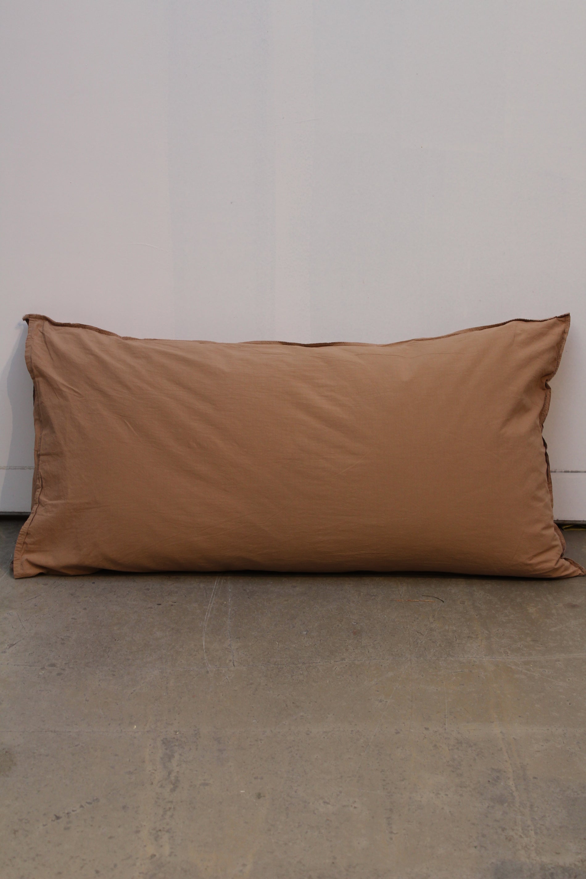 Kuddfodral Crinkle Clay (50x90cm)