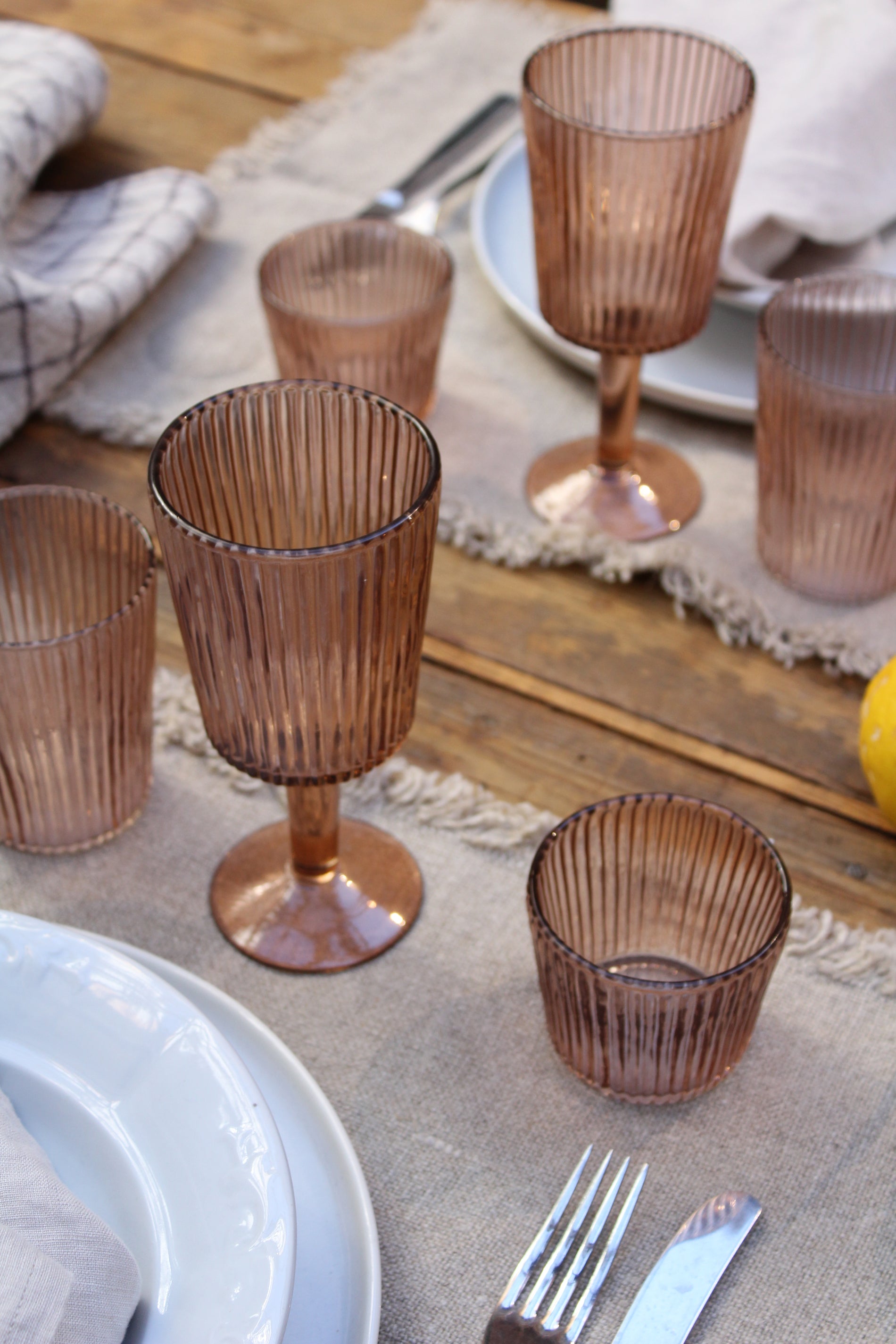 Tumbler Glas Ribbed Brown (6,25cm)