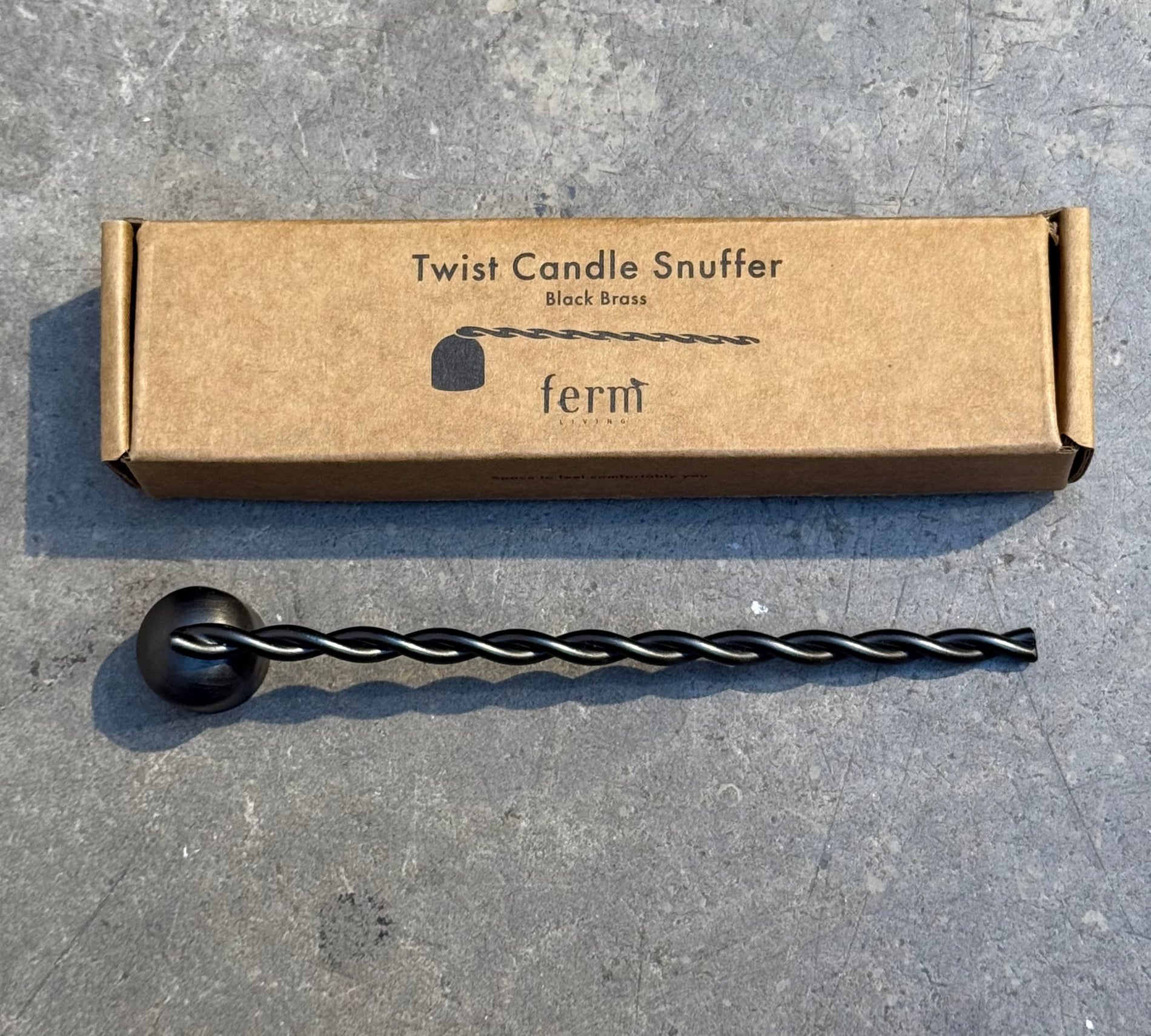 Twist candle Snuffer