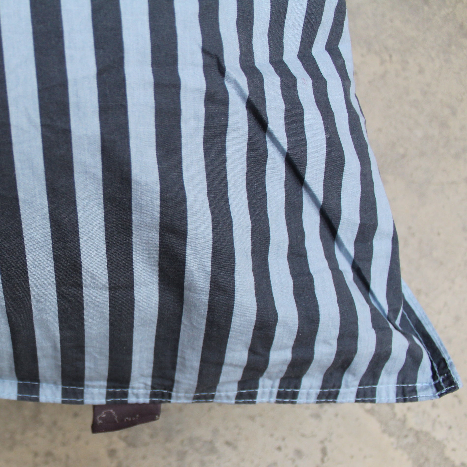 Tivolistripe Kuddfodral 50x90cm - Blue