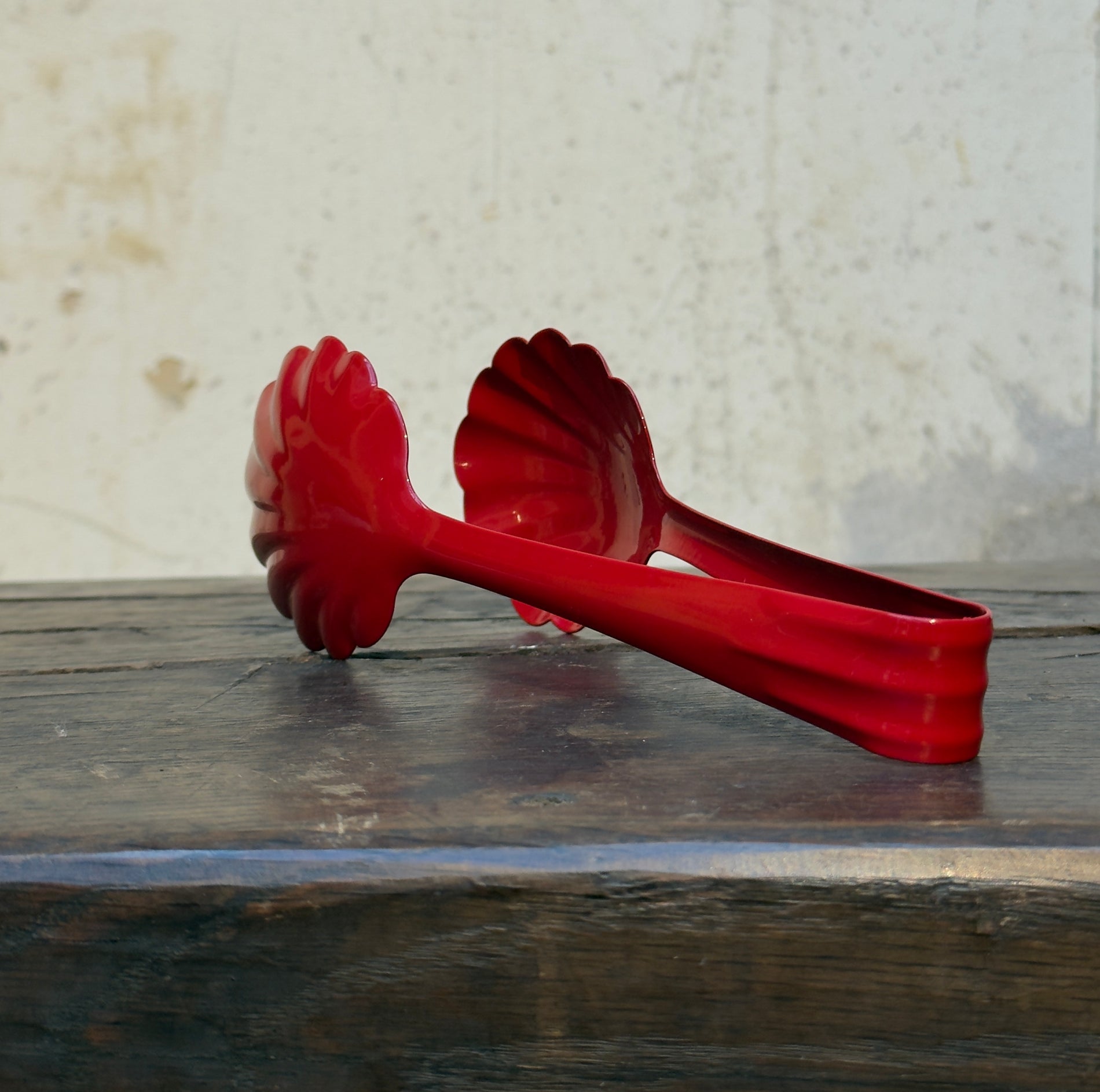 Salad Tong Red