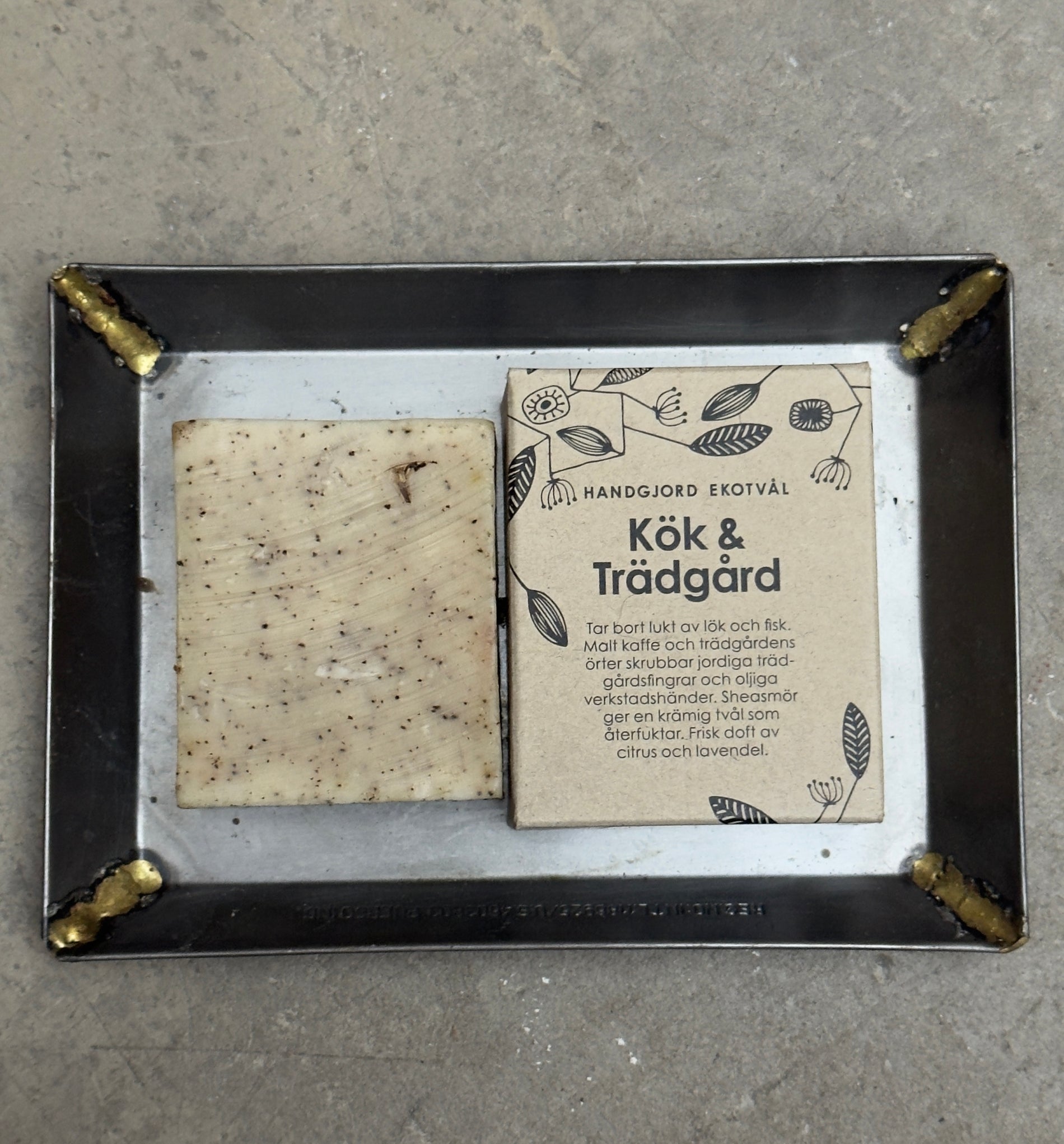 Handgjord ekotvål i ask - Kök & Trädgård