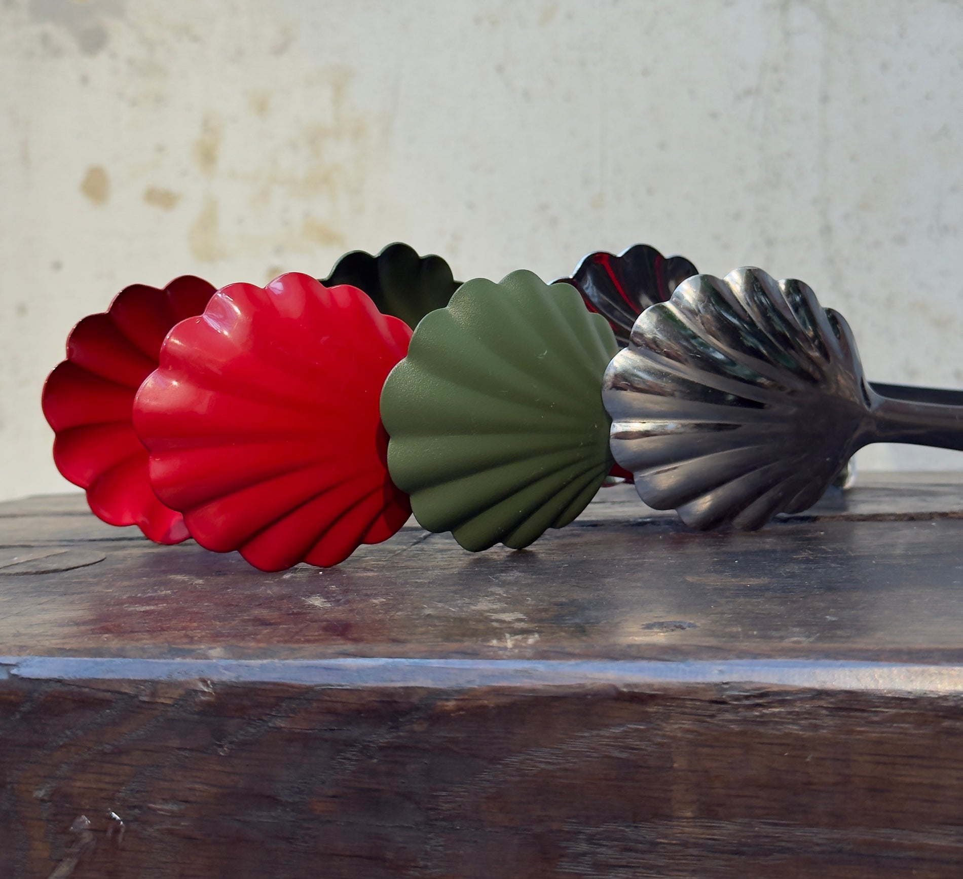 Salad Tong Red