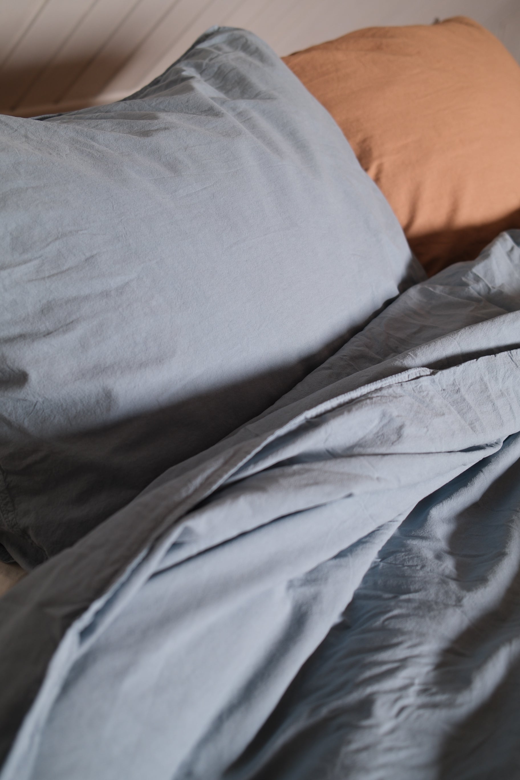 Påslakanset Crinkle Mist Blue (150x210cm)