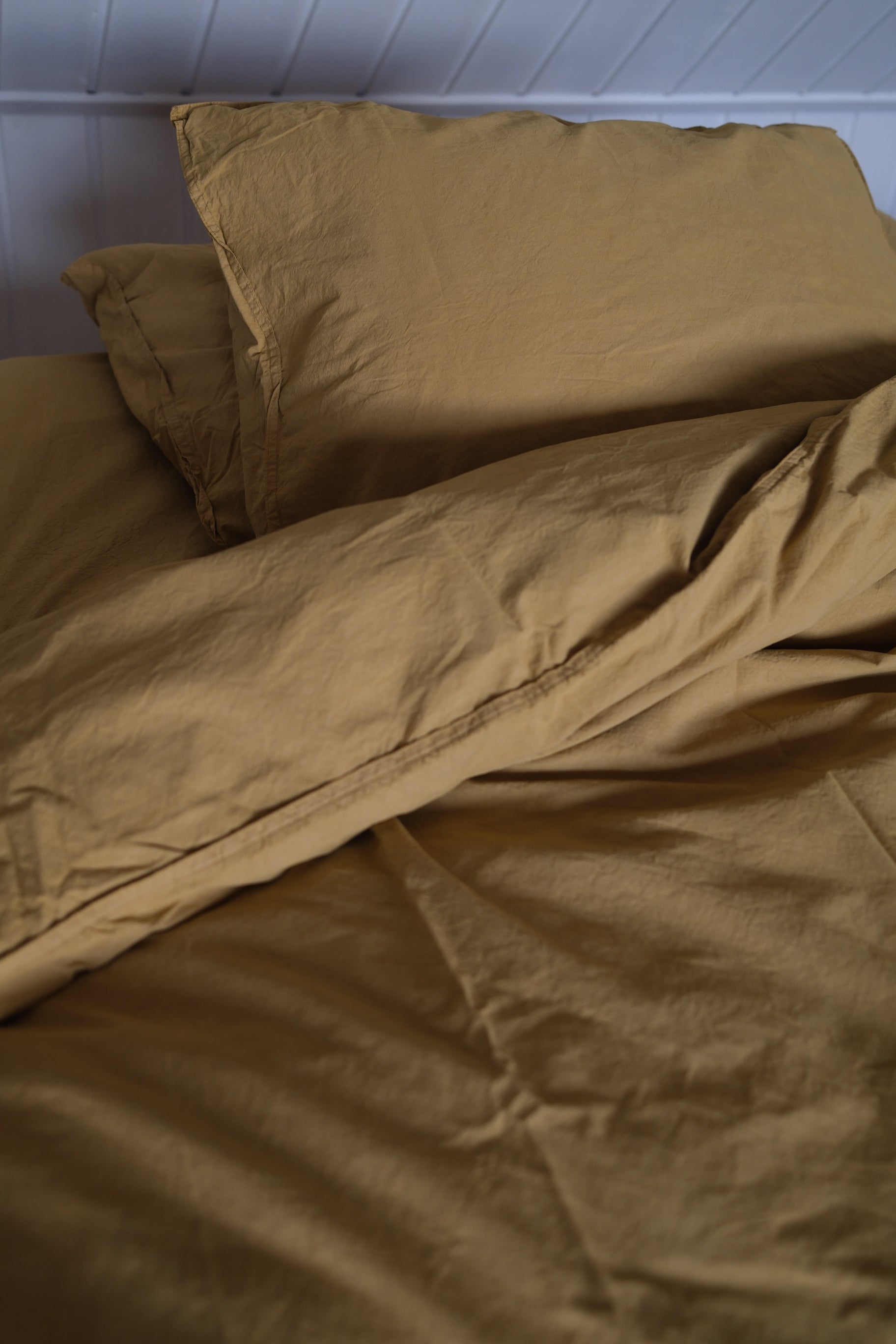 Kuddfodral Crinkle Mustard gold 50x90cm