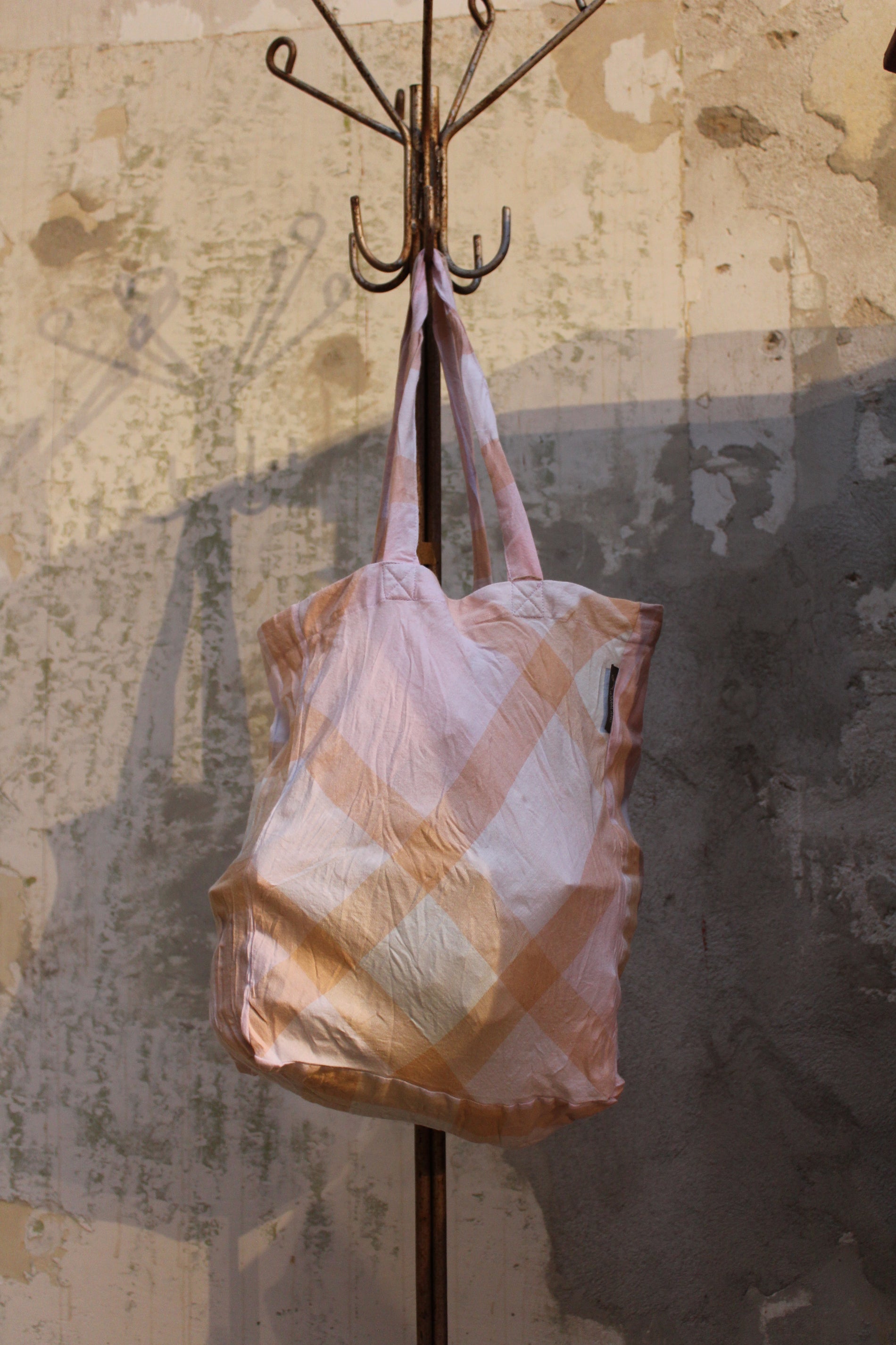 Tygväska mindre - Rutan Linnea