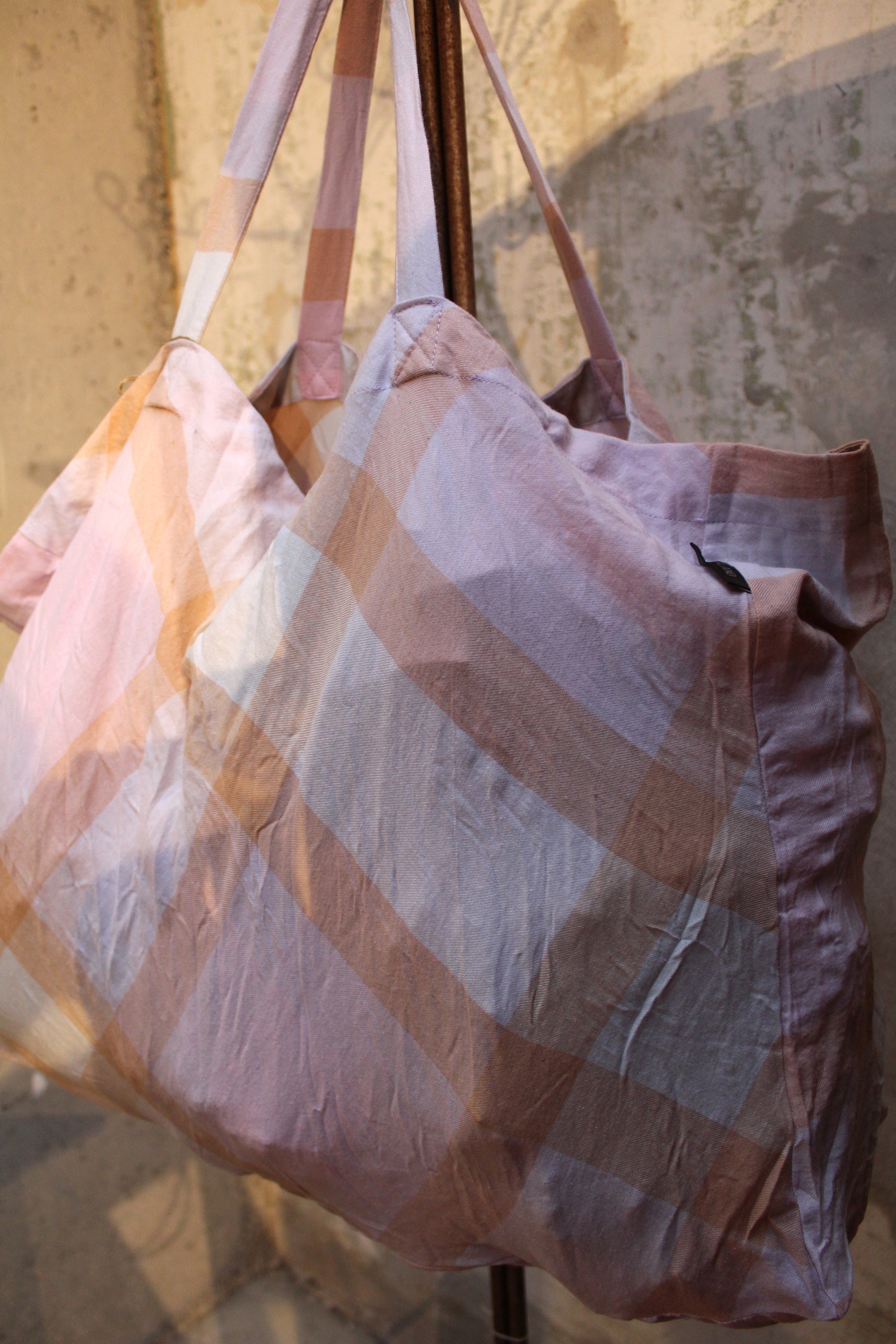 Tygväska Större - Rutan Linnea